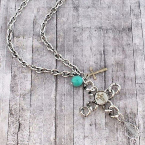 Silver Tone Chain Link Cross Necklace - Picture 1 of 2